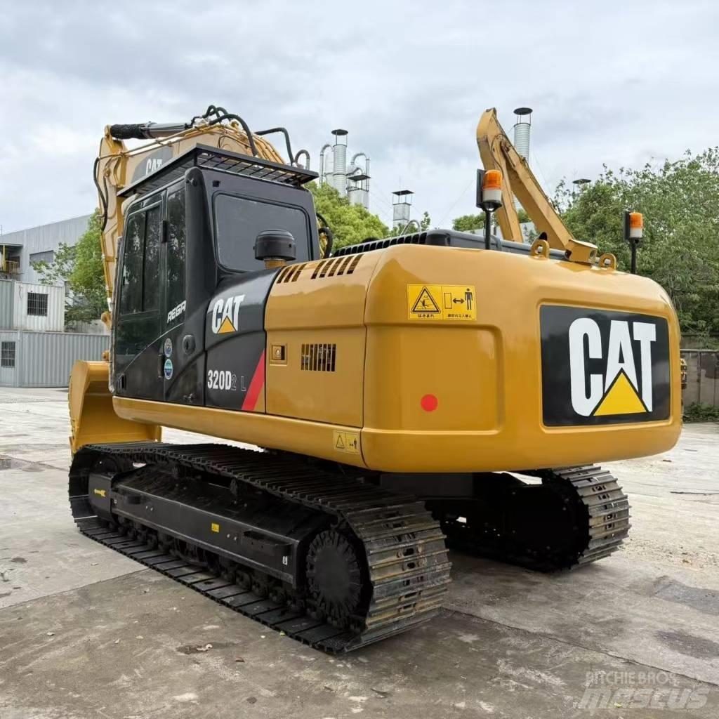 CAT 320D2 Верижен екскаватор