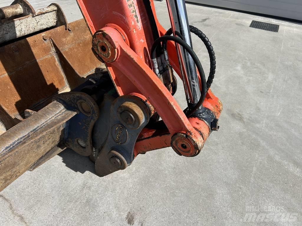 Kubota KX 080-4 Средни екскаватори 7т - 12т
