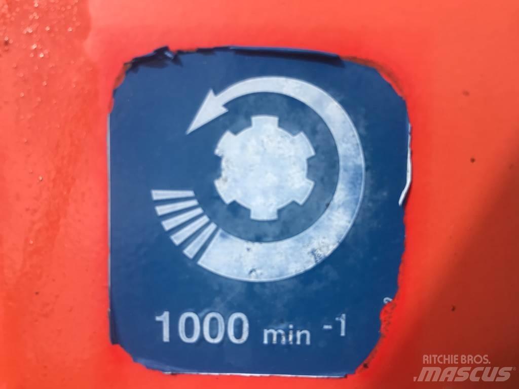Kuhn GMD 902 Косачки