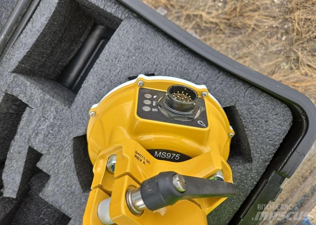 CAT 330 Верижен екскаватор