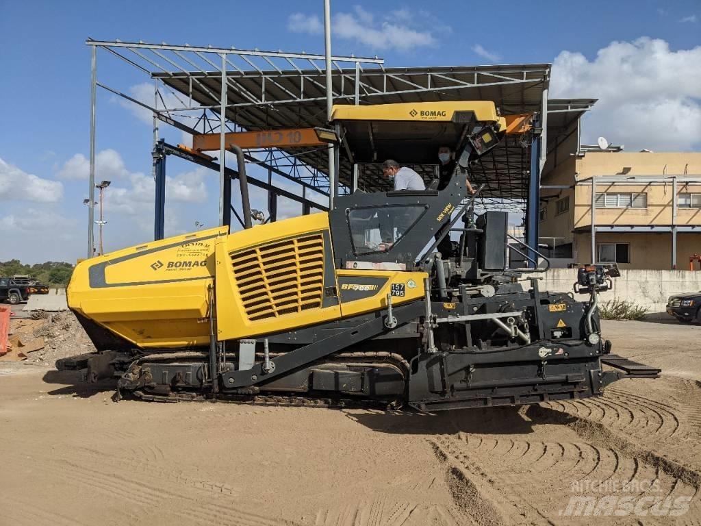 Bomag BF700C-2 Машини за асфалт