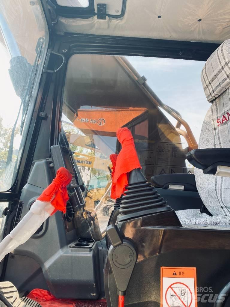 Sany 215C Верижен екскаватор
