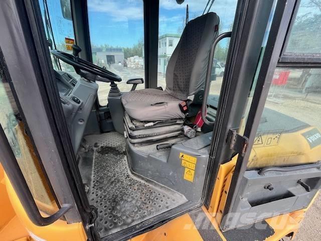 Volvo L 30 G Колесни товарачи