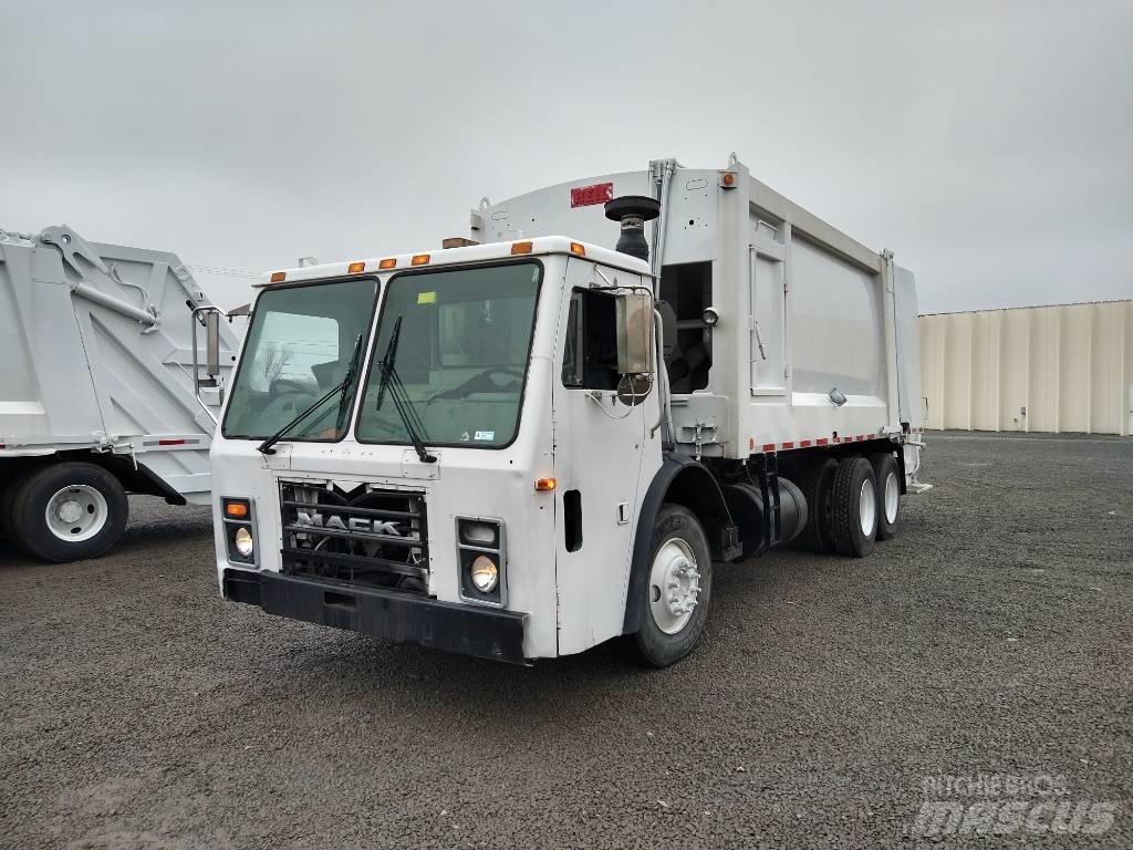 Mack LEU613 Камиони за отпадъци