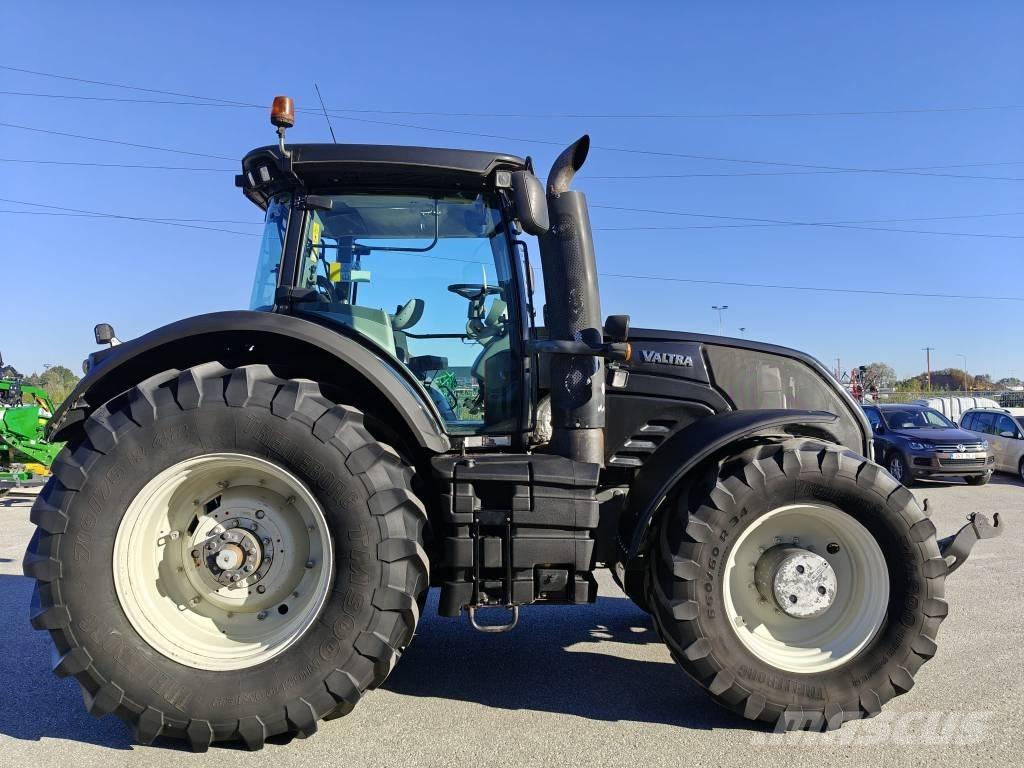 Valtra S 353 Трактори