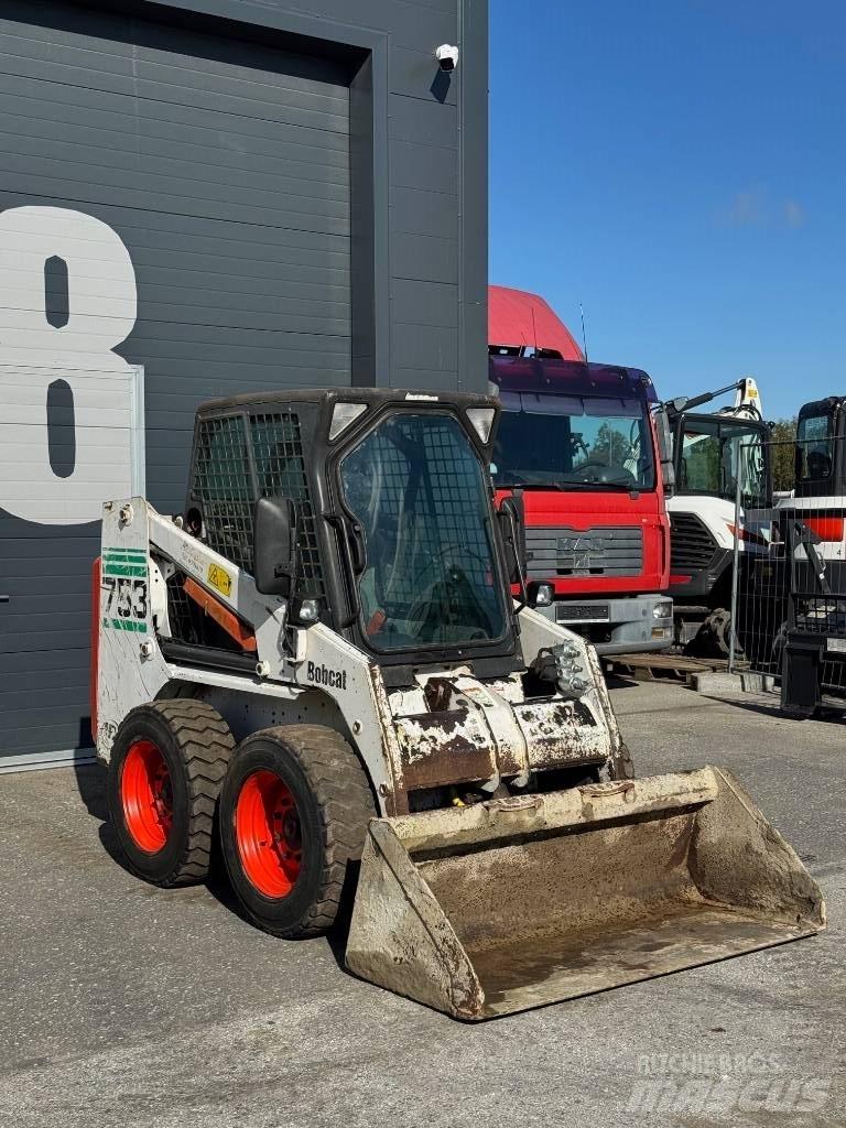 Bobcat 753 Колесни товарачи