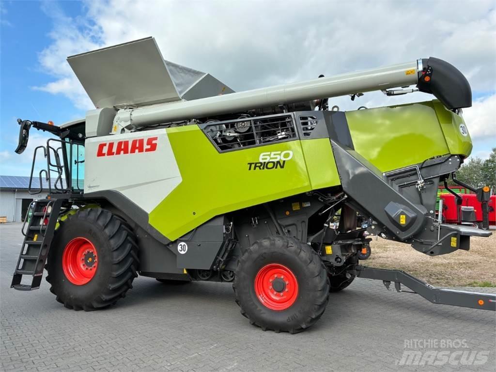CLAAS Trion 650 Комбайни