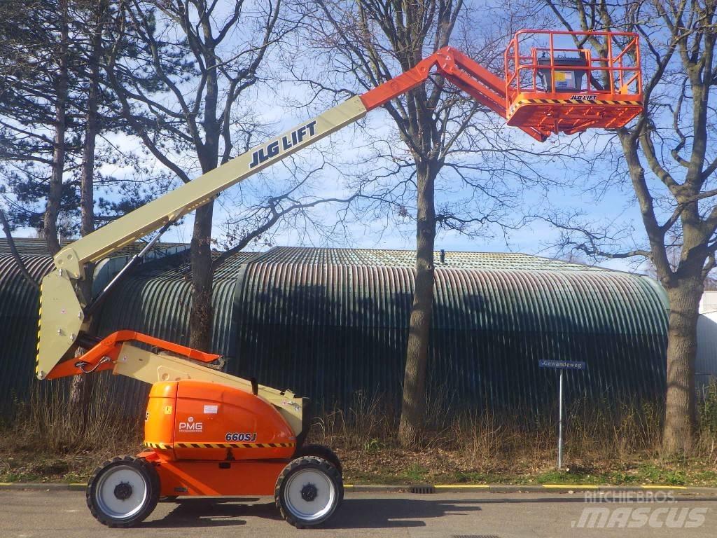 JLG 600AJ Съчленени стрелови подемници