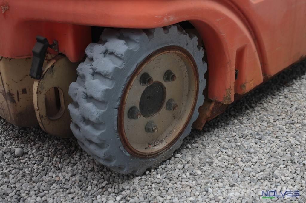 JLG Toucan 1010 Ножични работни платформи