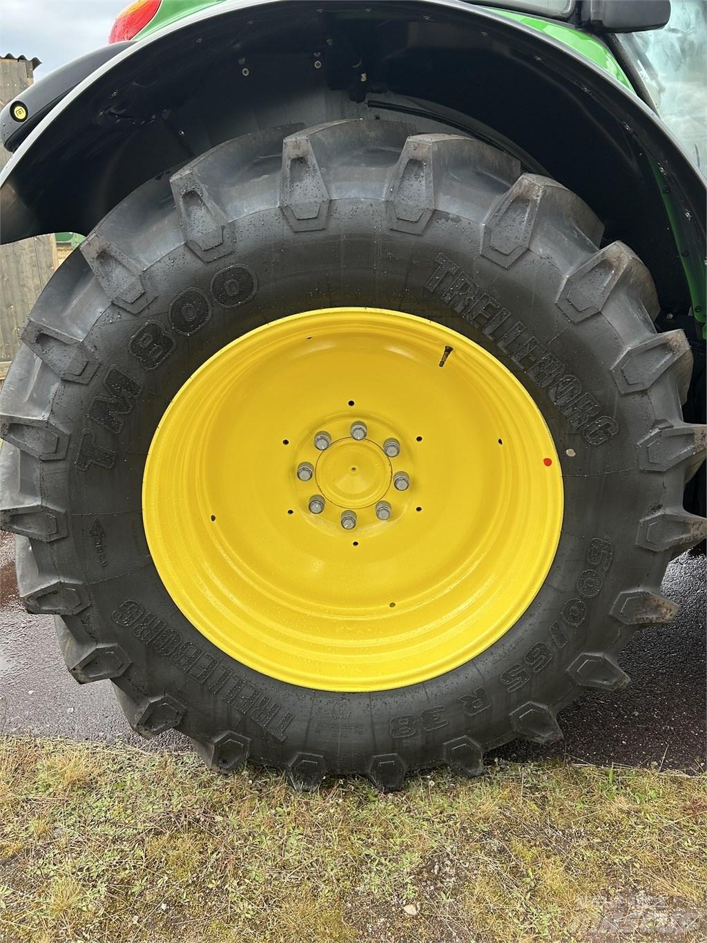 John Deere 6140 M Трактори