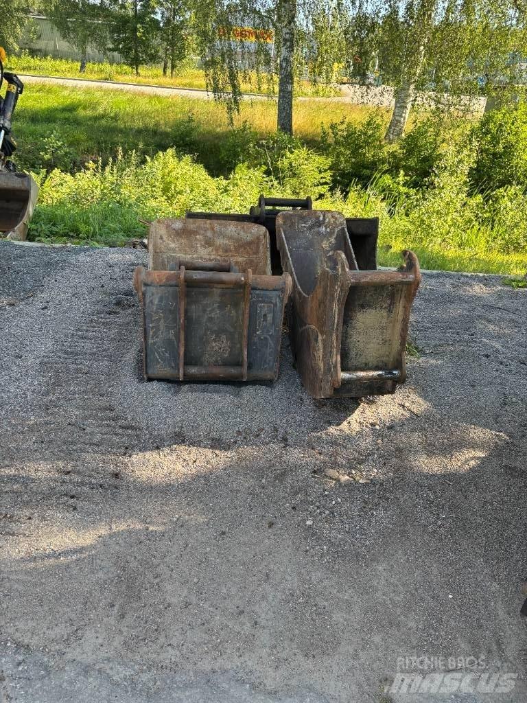 Yanmar SV 100 Средни екскаватори 7т - 12т