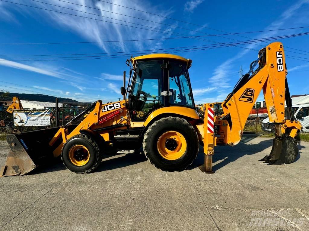 JCB 3CX Товарач със заден ексватор