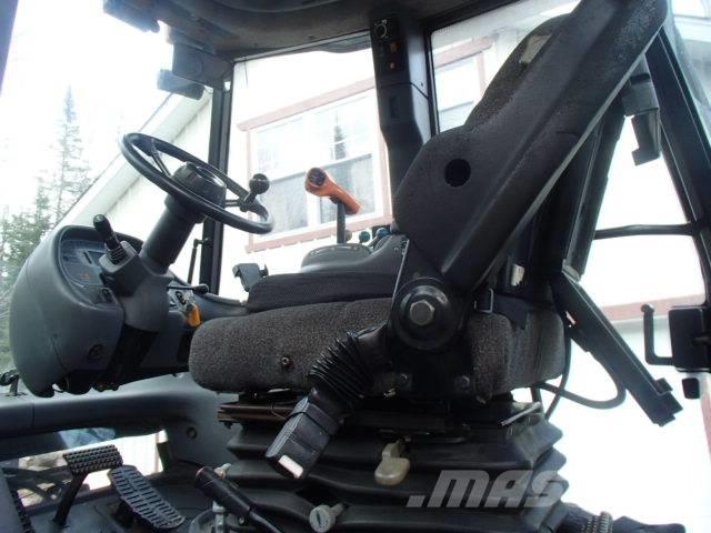 New Holland TV 140 Трактори