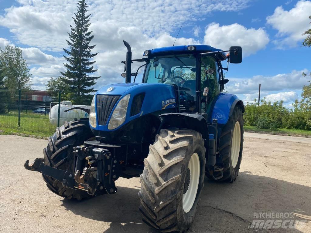 New Holland T 7.235 Трактори