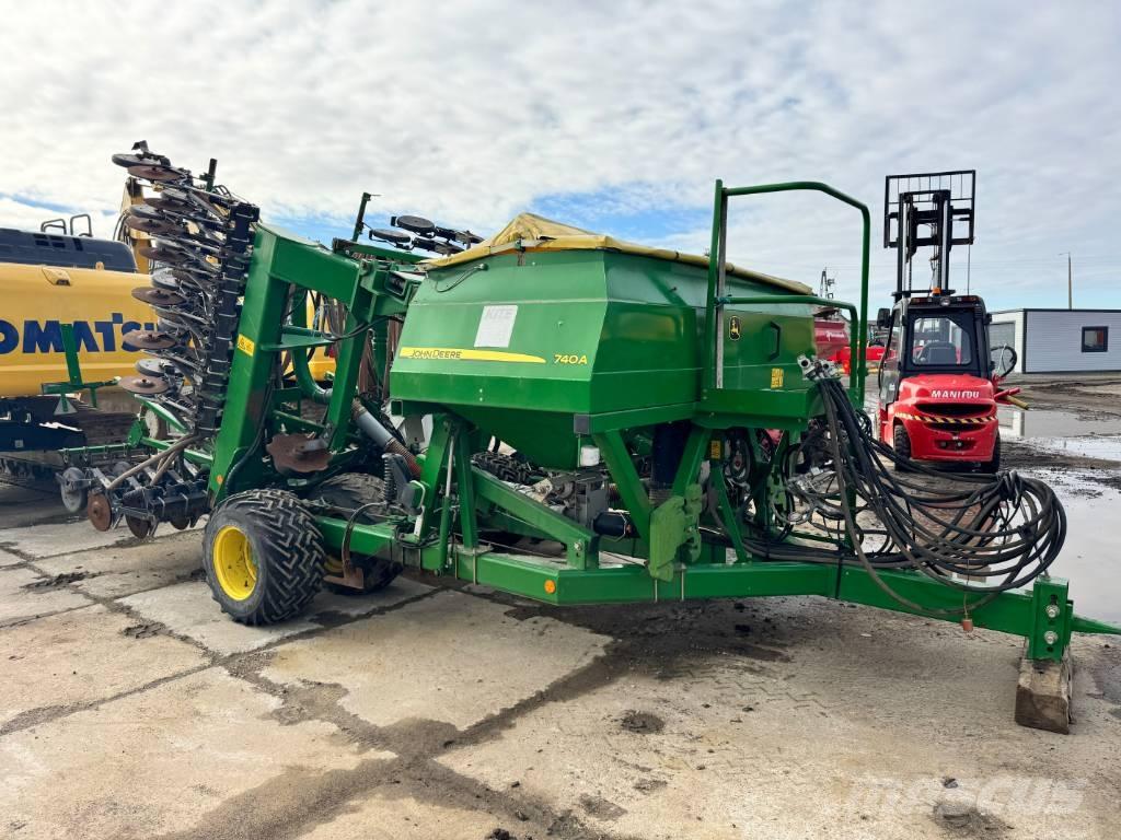  Jhon deere 740A Редосеялки