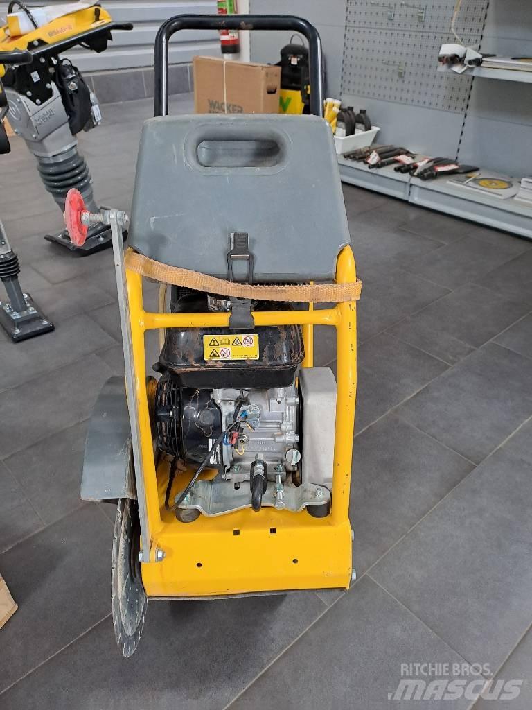 Wacker Neuson BFS735 Триони за скали и бетон