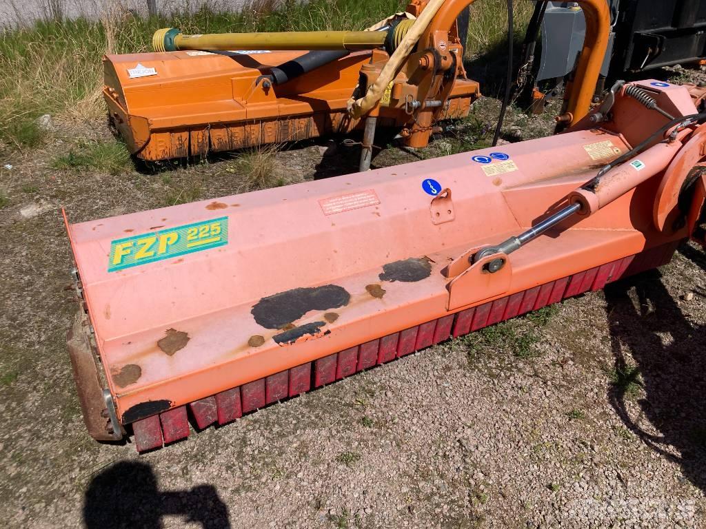 Agrimaster FZP225 Стъблорезачки