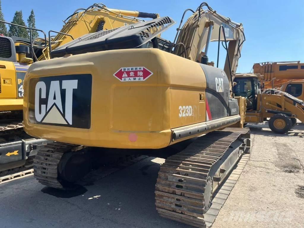 CAT 323 D L Верижен екскаватор