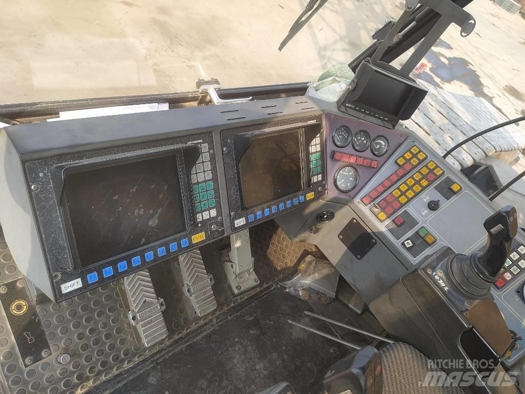 Liebherr LR 1400-2 Верижни кранове
