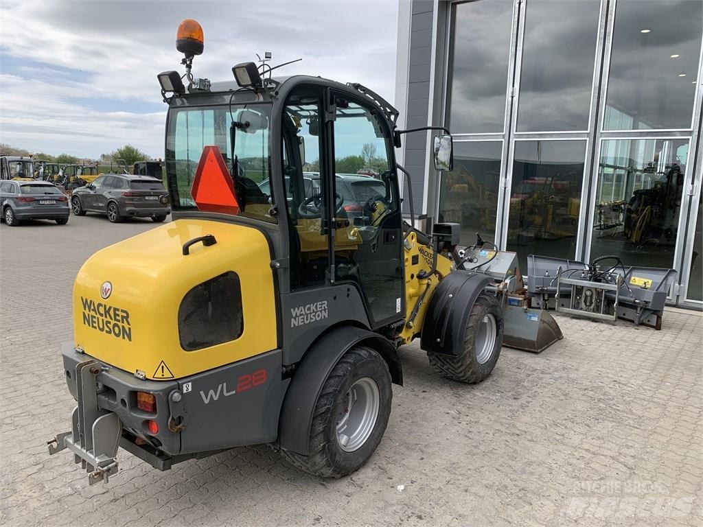 Wacker Neuson WL 28 Колесни товарачи