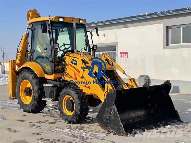 JCB 3 CX Товарач със заден ексватор