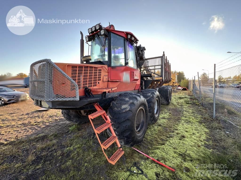 Valmet 890.3 Форуардери