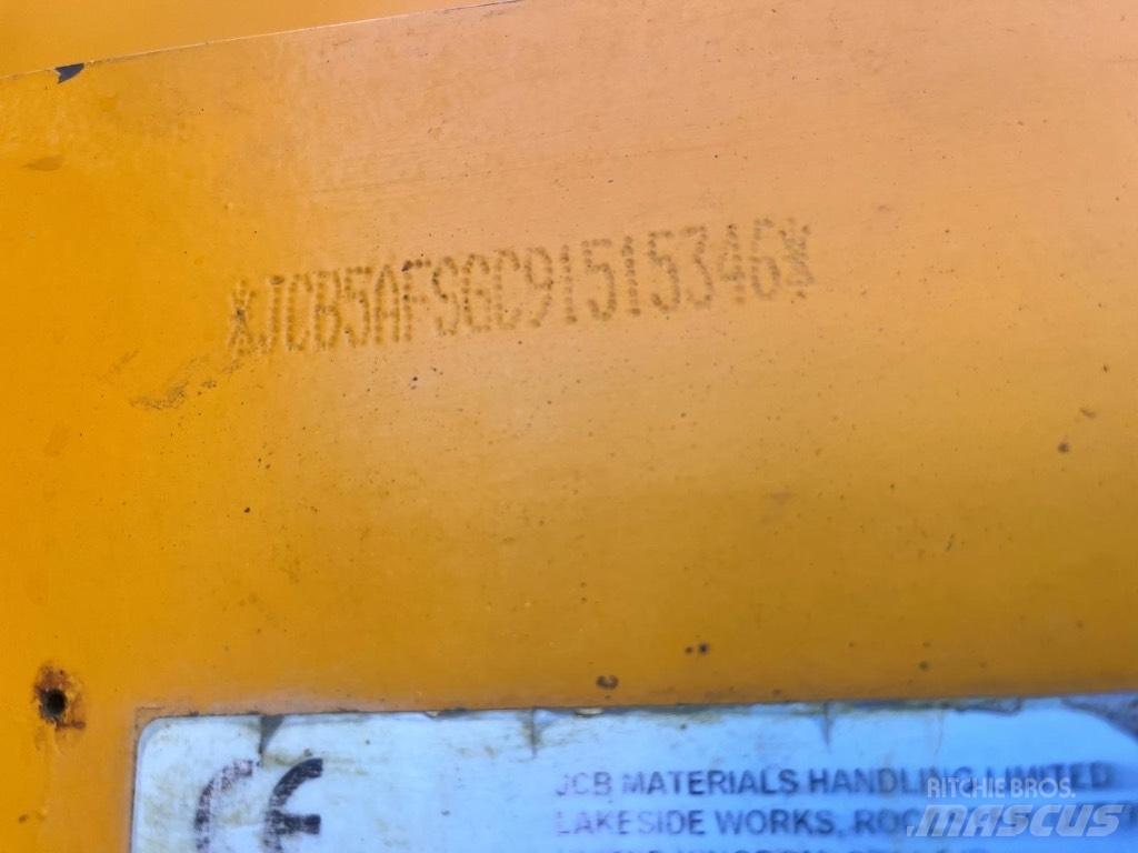 JCB 540-170 Телескопични товарачи