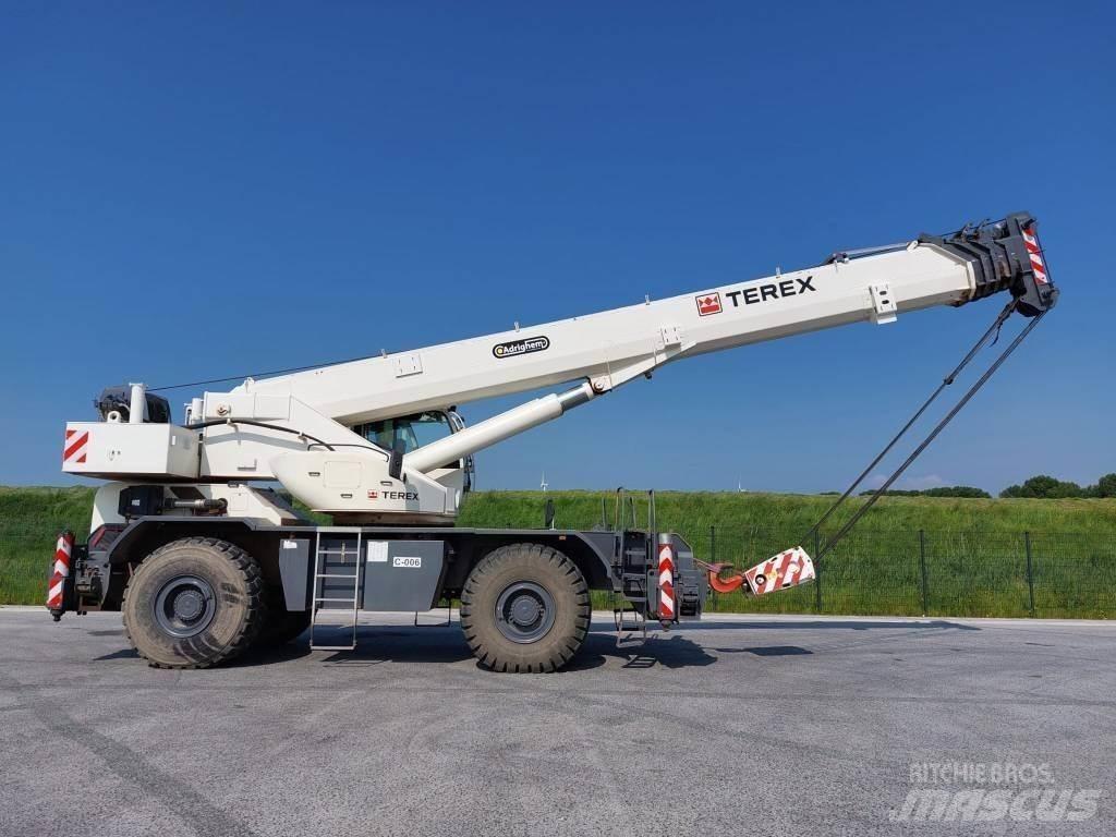 Terex RT90 Кранове за тежък терен