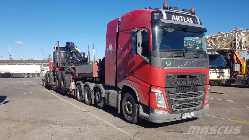 Komatsu 855 Форуардери