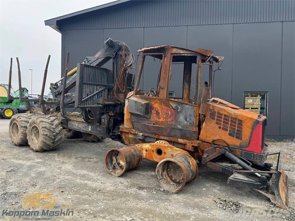 Komatsu 840TX Форуардери