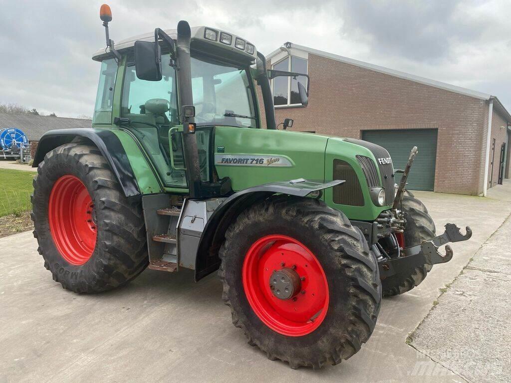 Fendt 716 Трактори