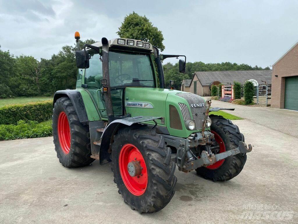 Fendt 716 Трактори