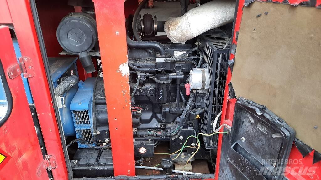 Doosan G60 Дизелови генератори
