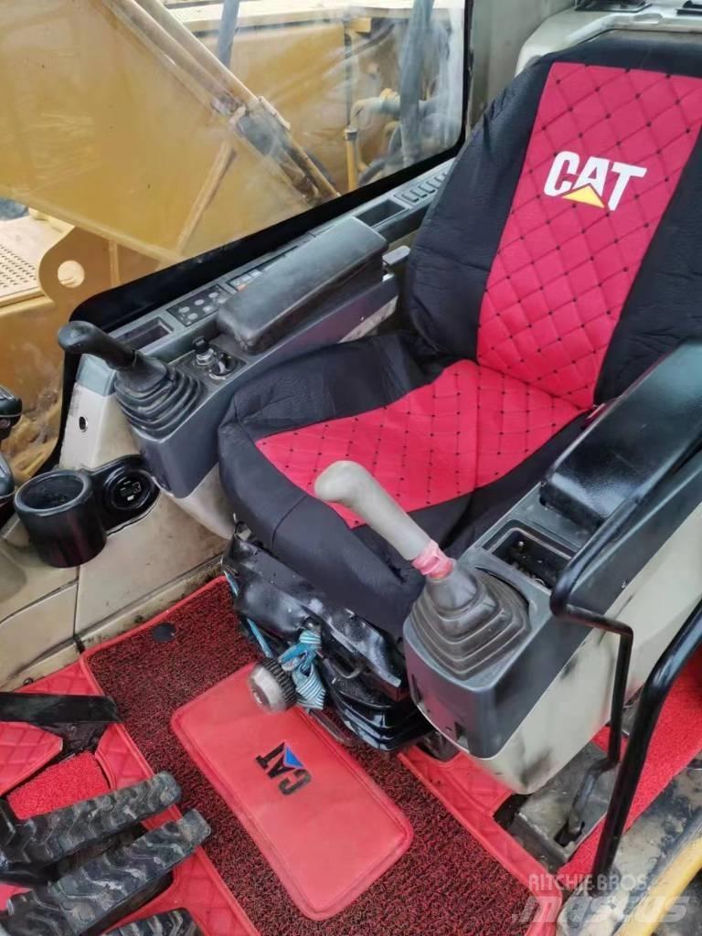 CAT 320 C Верижен екскаватор