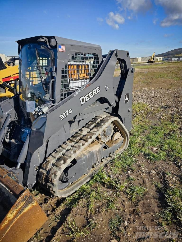 John Deere 317 G Мини товарачи
