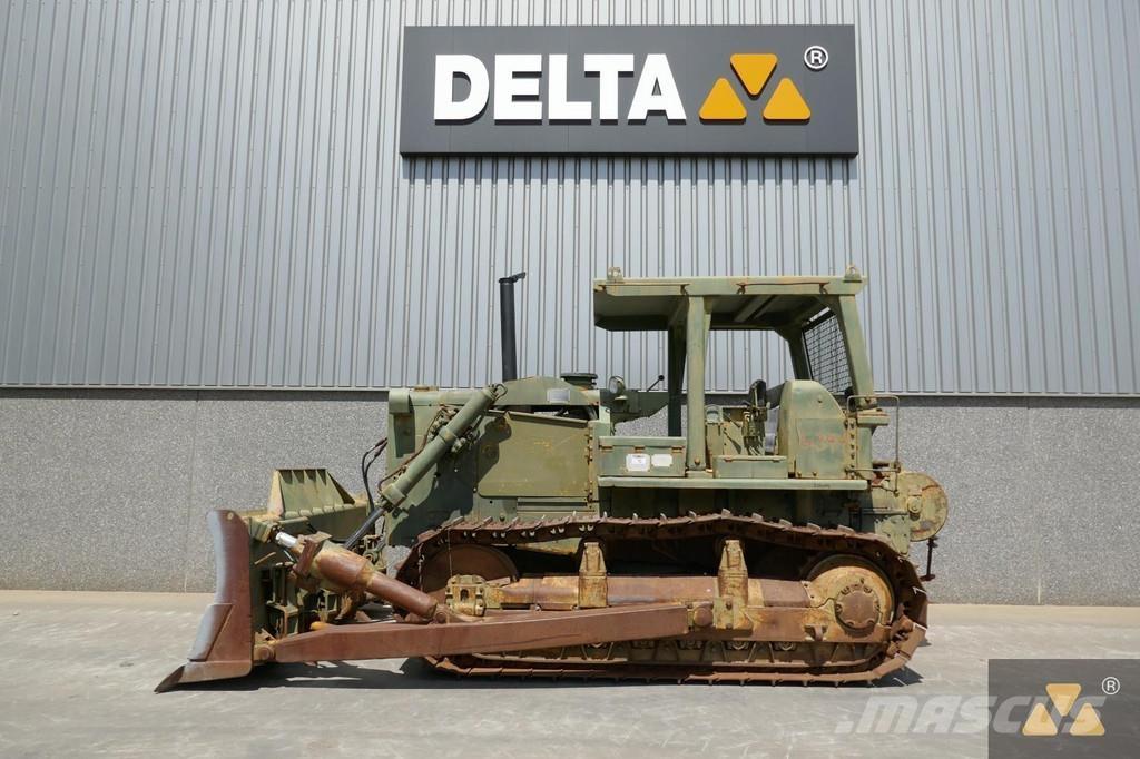 CAT D7F Ex-army Верижни булдозери
