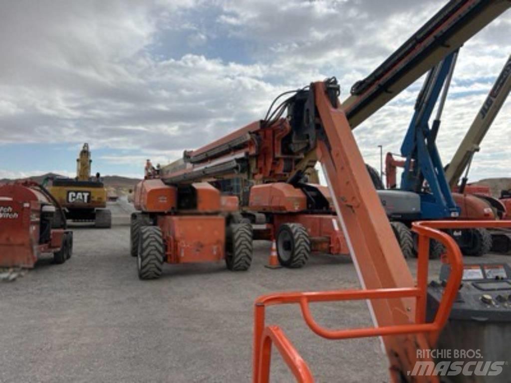 JLG 1200 SJP Телескопични повдигачи
