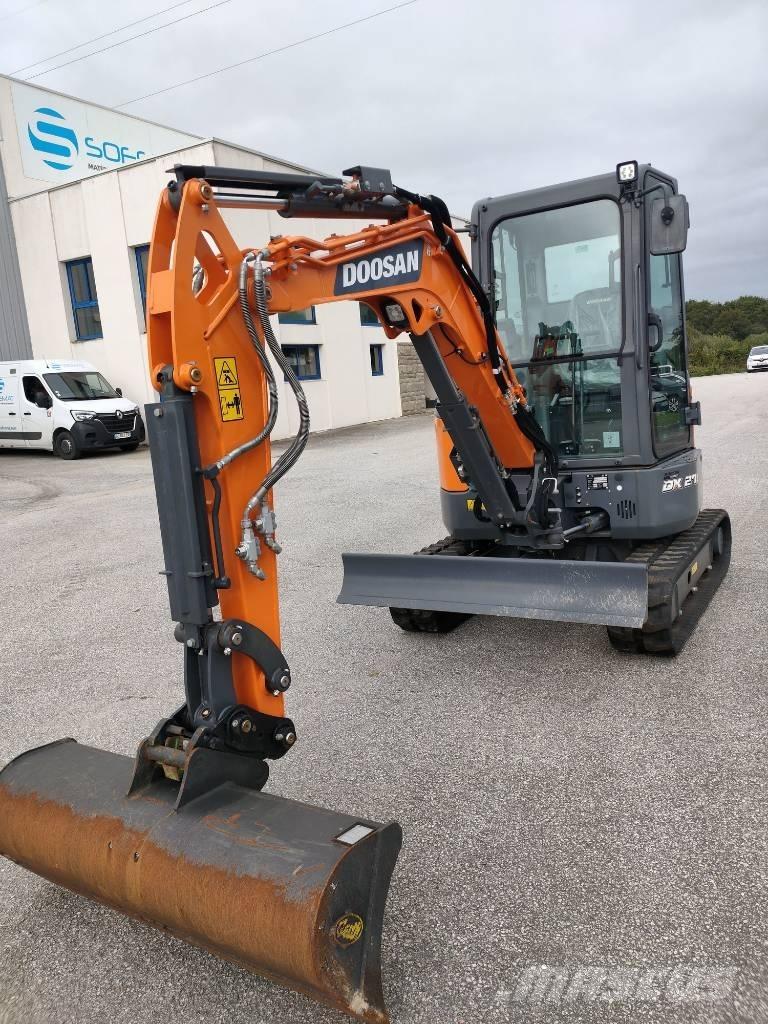 Doosan DX 27 Z Мини екскаватори < 7 т