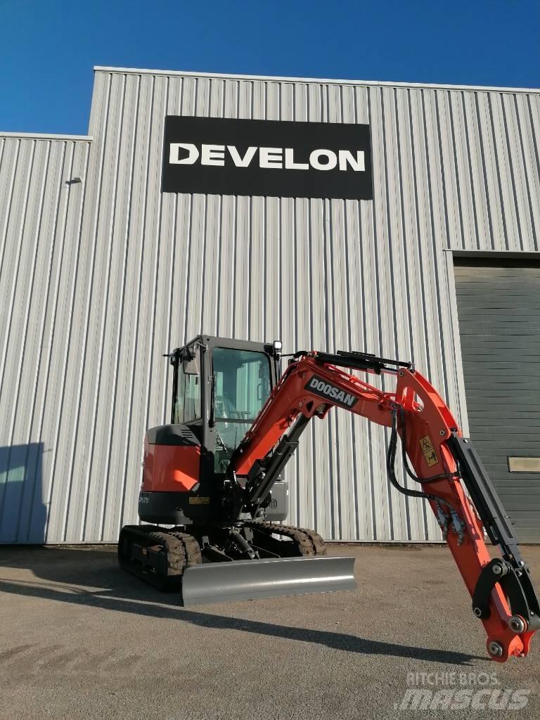 Doosan DX 27 Z Мини екскаватори < 7 т