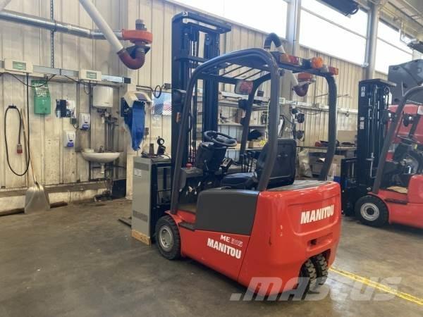Manitou ME315 Камиони за херавни местности
