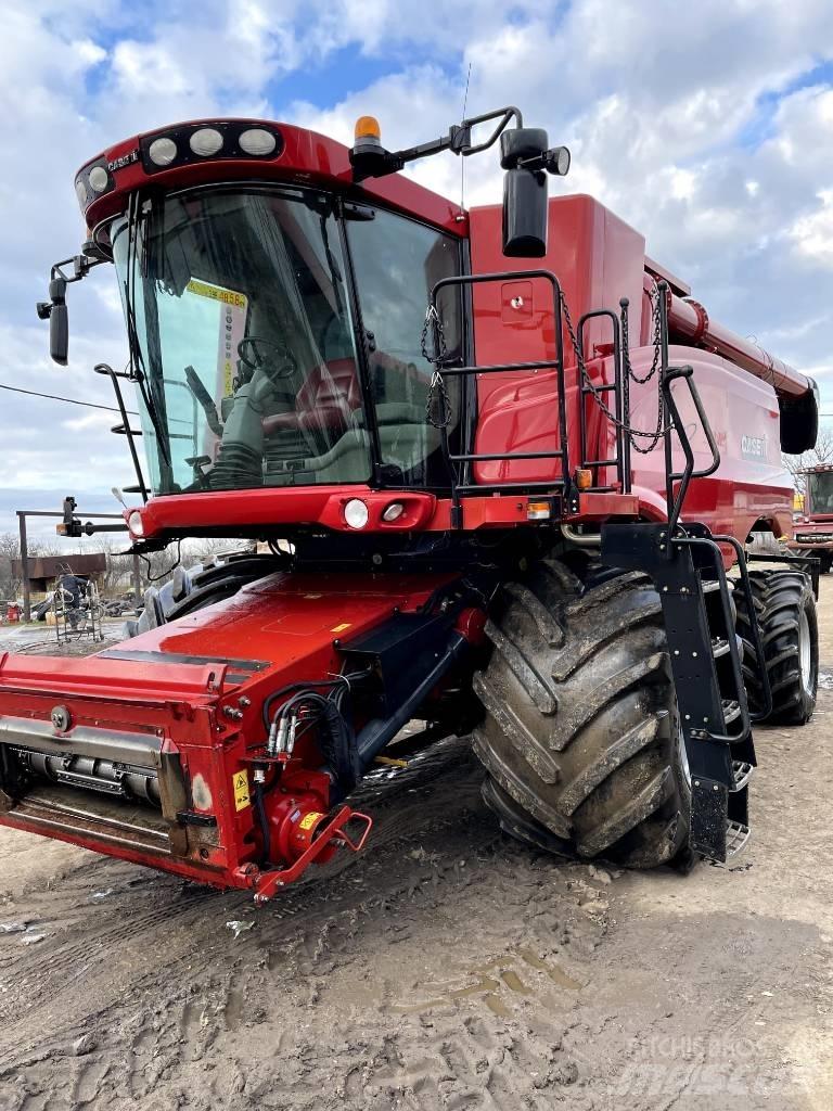 Case IH 9120 Комбайни