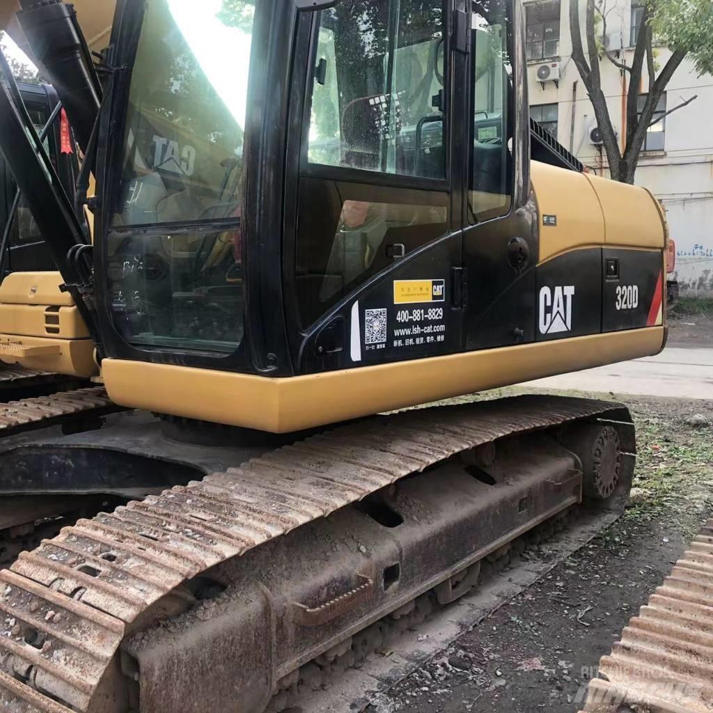 CAT 320 D Верижен екскаватор