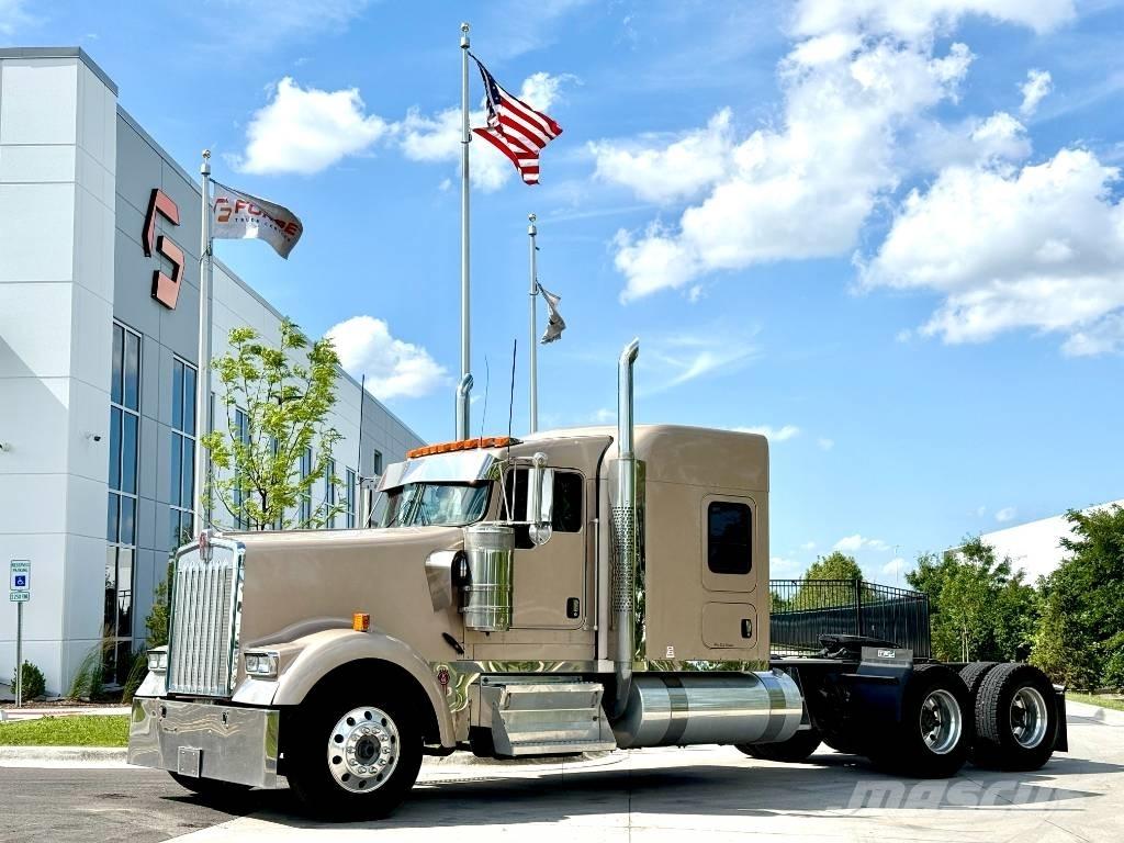 Kenworth W 900 Влекачи