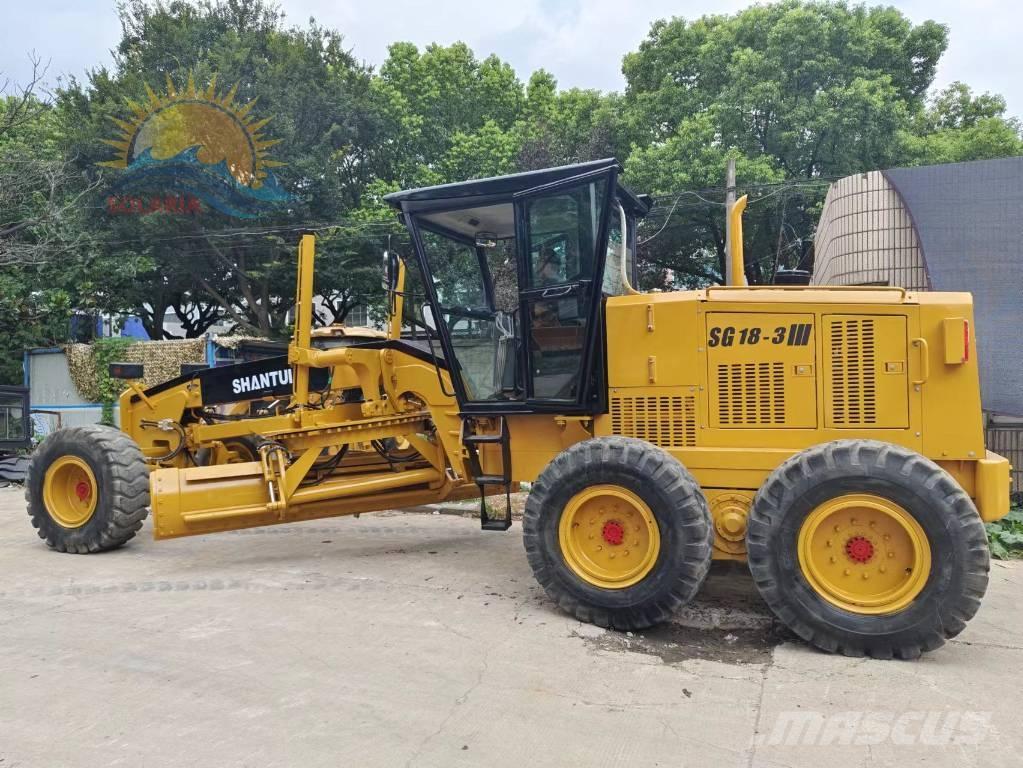 Shantui SG18 Грейдери
