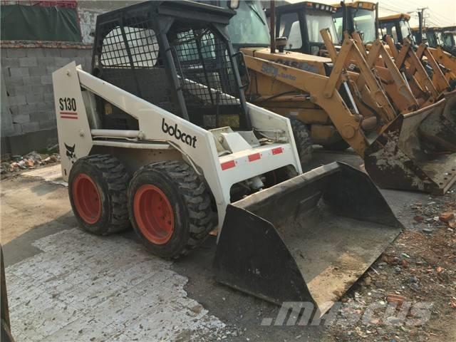 Bobcat S 130 Мини товарачи
