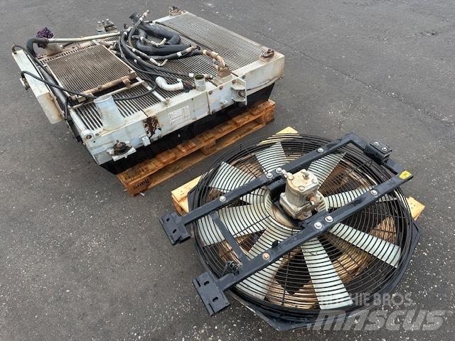 Doosan DL 450-5 Радиатори
