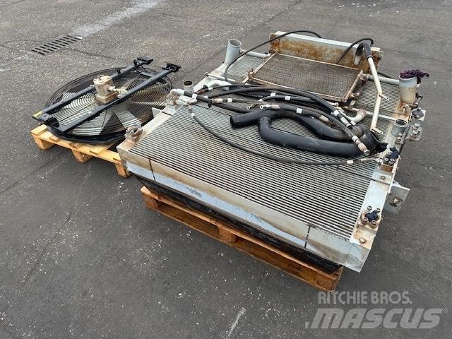 Doosan DL 450-5 Радиатори
