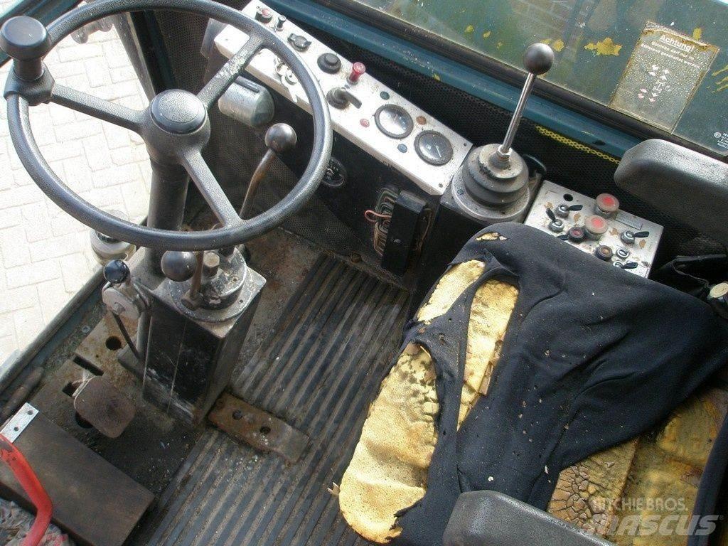 Sennebogen S611M Всъдеходни кранове