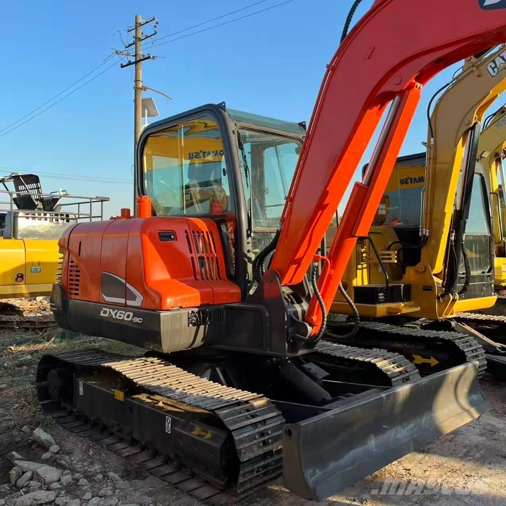 Doosan DX 60 Верижен екскаватор