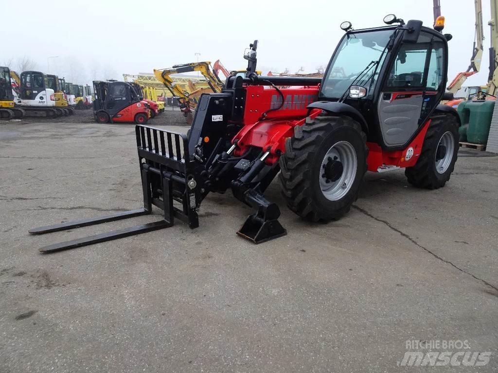 Manitou MT1033 Телескопични товарачи